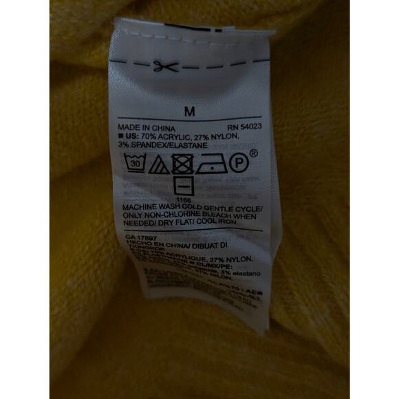 Old Navy Yellow Pullover Mediumweight Sweater Size Medium - Picture 5 of 5